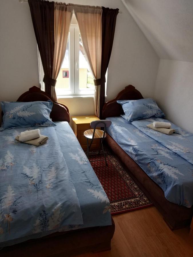 Guest House Rg Zabljak  Bagian luar foto